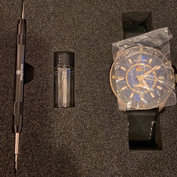 Marine Watch w/ authentication card - Picture 3 of 8